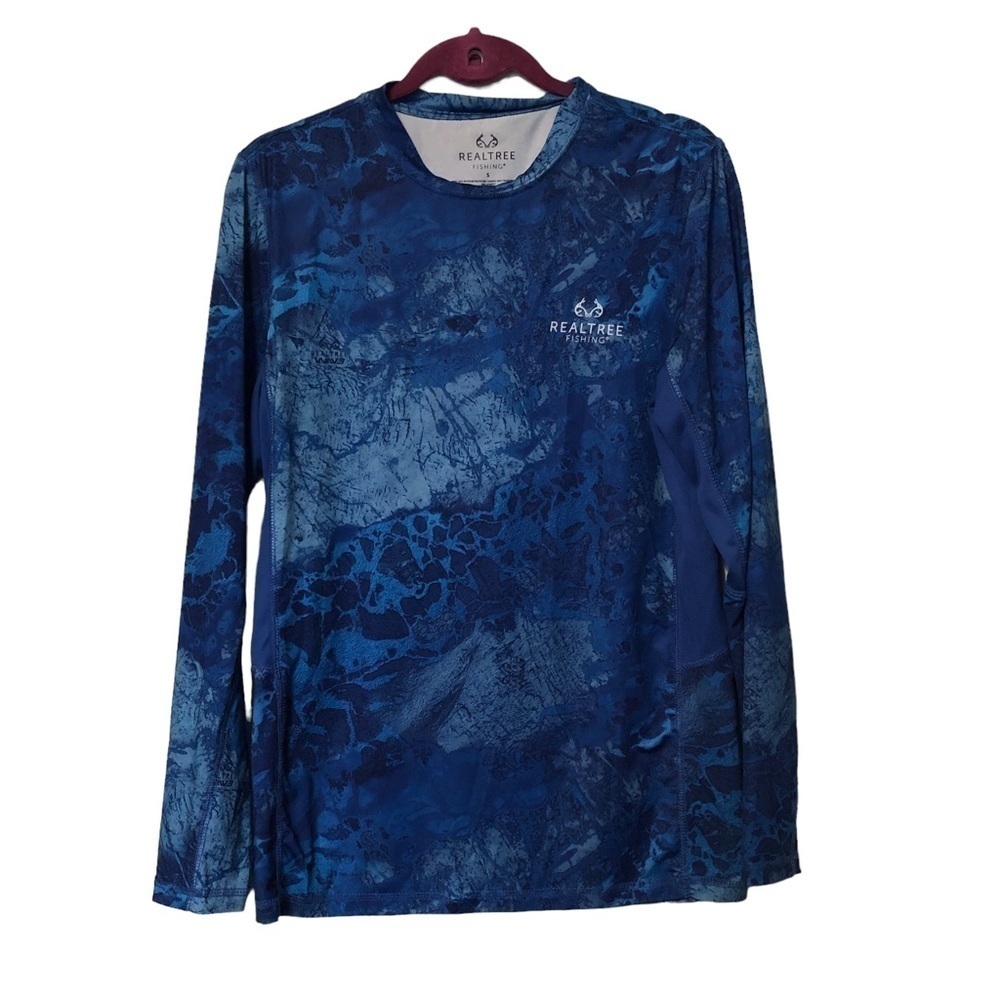 Real Tree fishing shirt size S